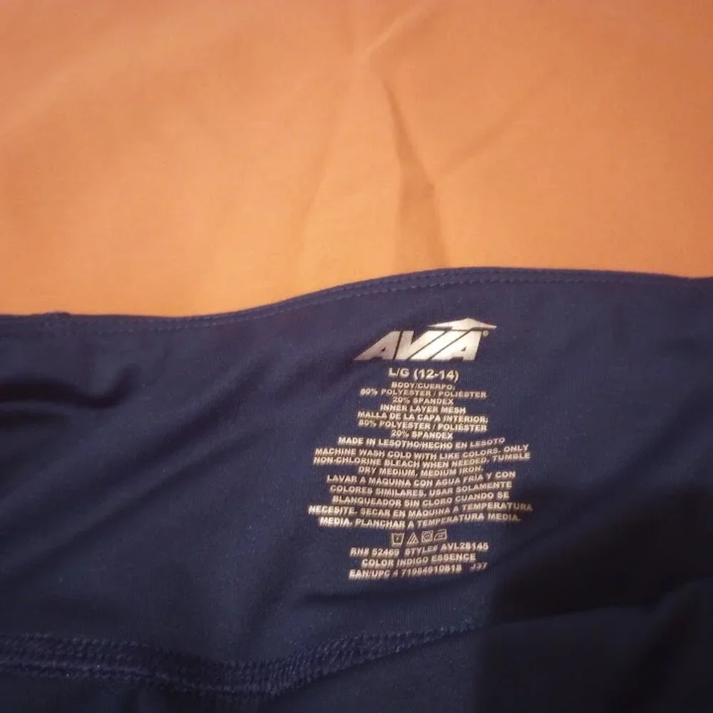 Active Capris - Picture 2 of 2